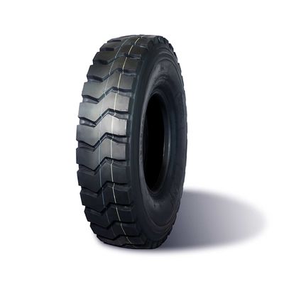 L'usine de Chinses bande tout le pneu radial en acier de camion    AR525 8.25R20