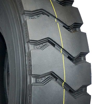 L'usine de Chinses bande tout le pneu radial en acier de camion    AR667 12.00R20