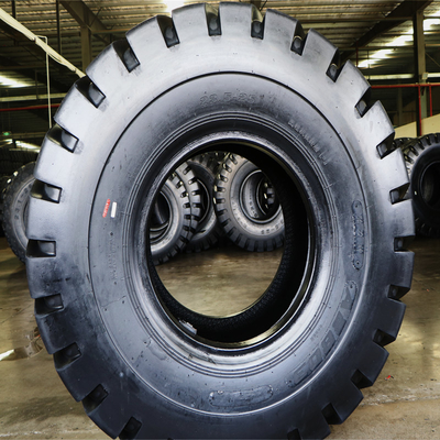 18 PAIRES de TBR bande tout le pneu radial sans chambre en acier du camion 12R22.5