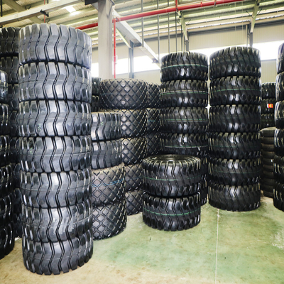 Le pneu Off Road d'OTR bandent les pneus polarisés d'AG 20.5/70-16 AE803